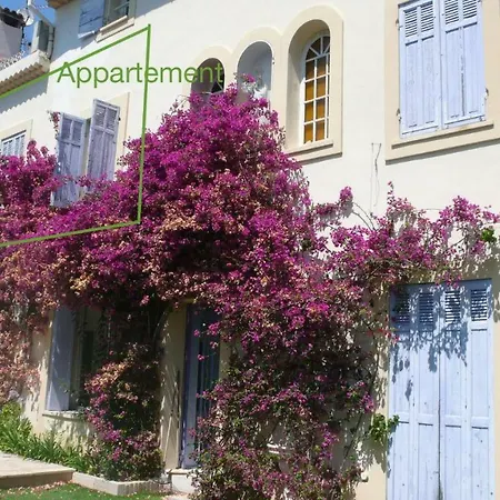 Le Petit Clos Sainte Devote *